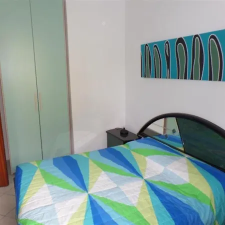 Seaside In With Parking ביביונה